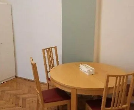 Florianska Newtown Apartamento Cracóvia